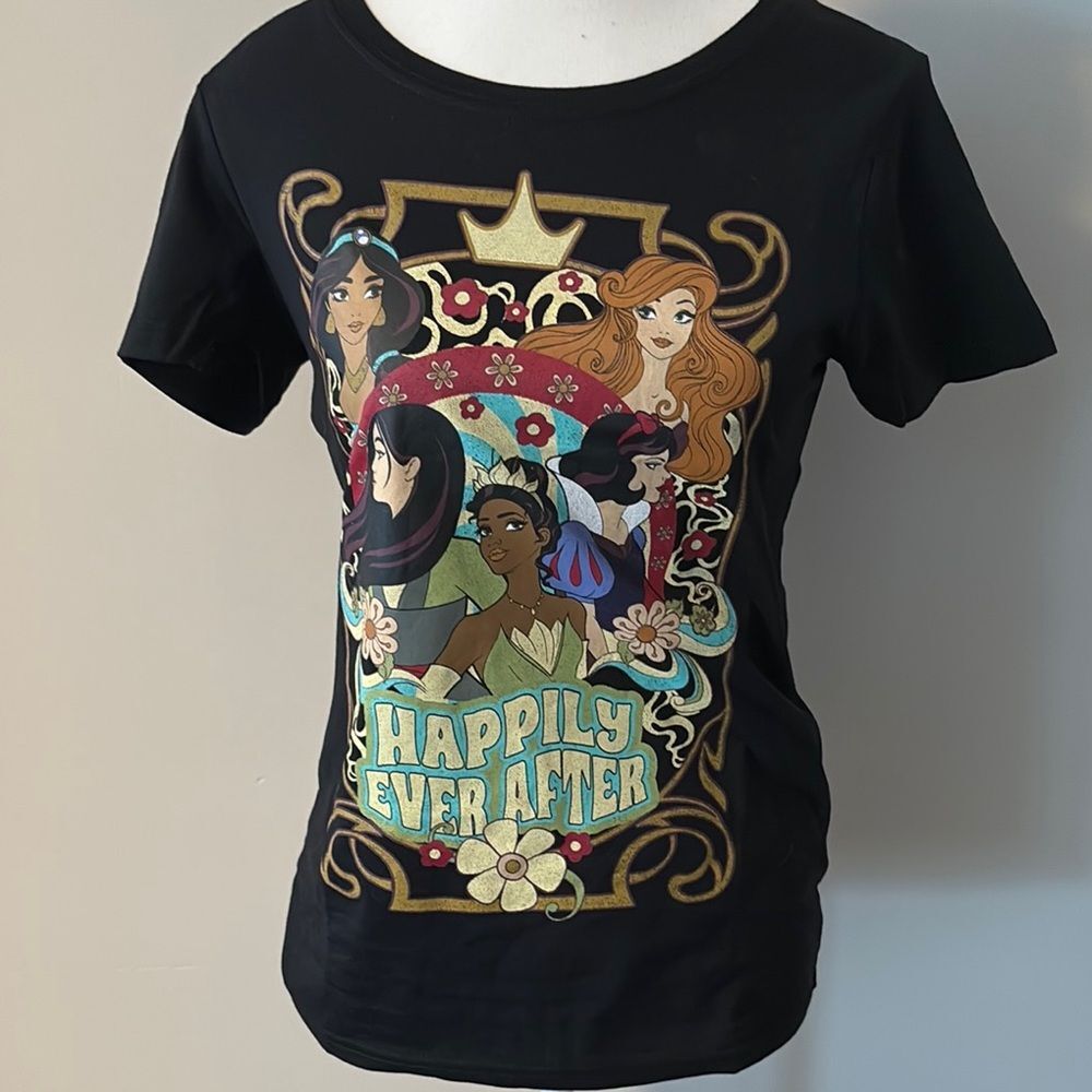 NWT Disney Happily Ever After Black Tee. Size Small.